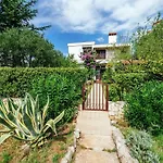 Inviting With Garden, Barbecue, Garden Furniture Appartement Stari Grad (Hvar)
