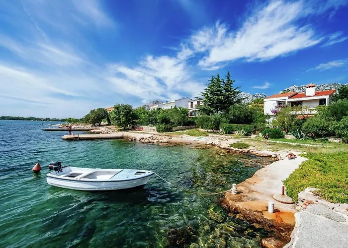 Apartamento Inviting With Garden, Barbecue, Garden Furniture *